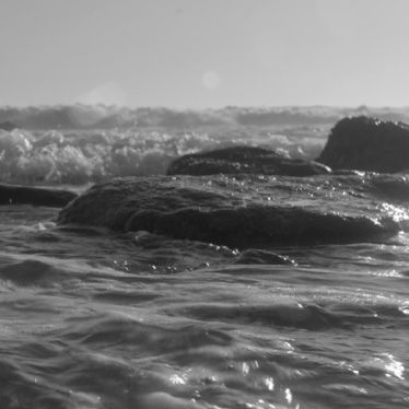 ‘Calvin Klein style’ spec TVC